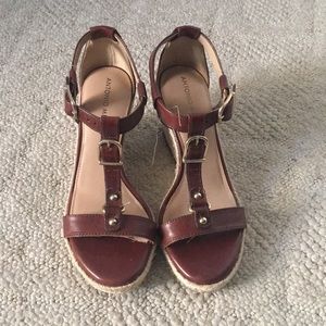 Size 6 Antonio Melani Wedge heels